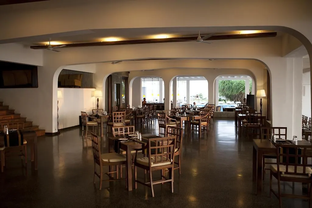 Hotel Jetwing Sea Negombo