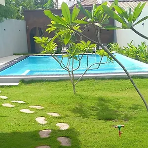 https://ocean-view-tourist-guest-house.kandyhotelsnow.com